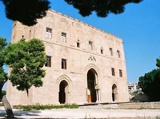 Alojamento de Acomodação e Pequeno-almoço Al Galileo Siciliano 3*